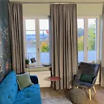 アパート Rhein-suites
